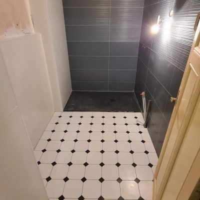 carrelage de salle de bain entreprise de rénovation en Ile-de-France